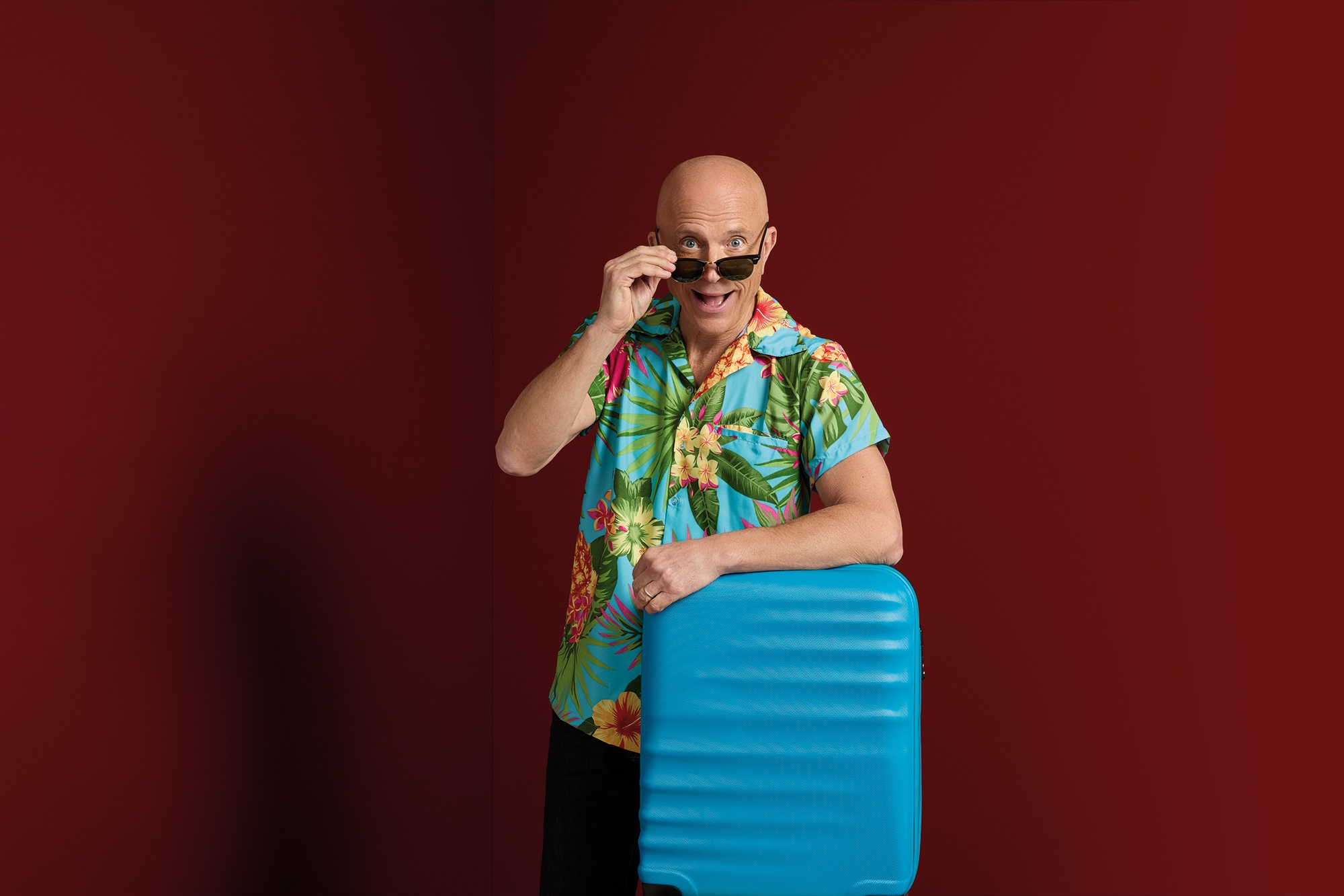 OROCASH CONTINUA AD “INVESTIRE” SU GIORGIO MASTROTA!:
Giorgio e le vacanze OroCash.